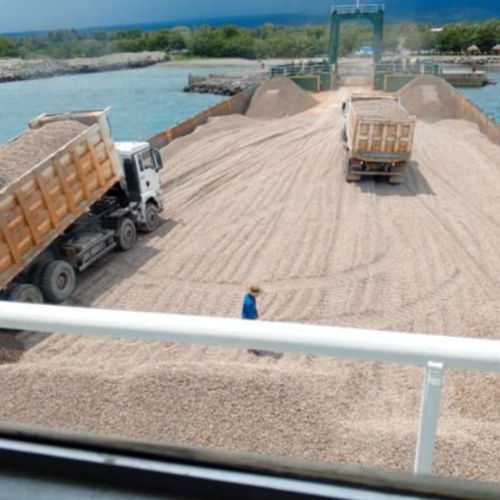 Barge and Aggregates in Albuera Leyte